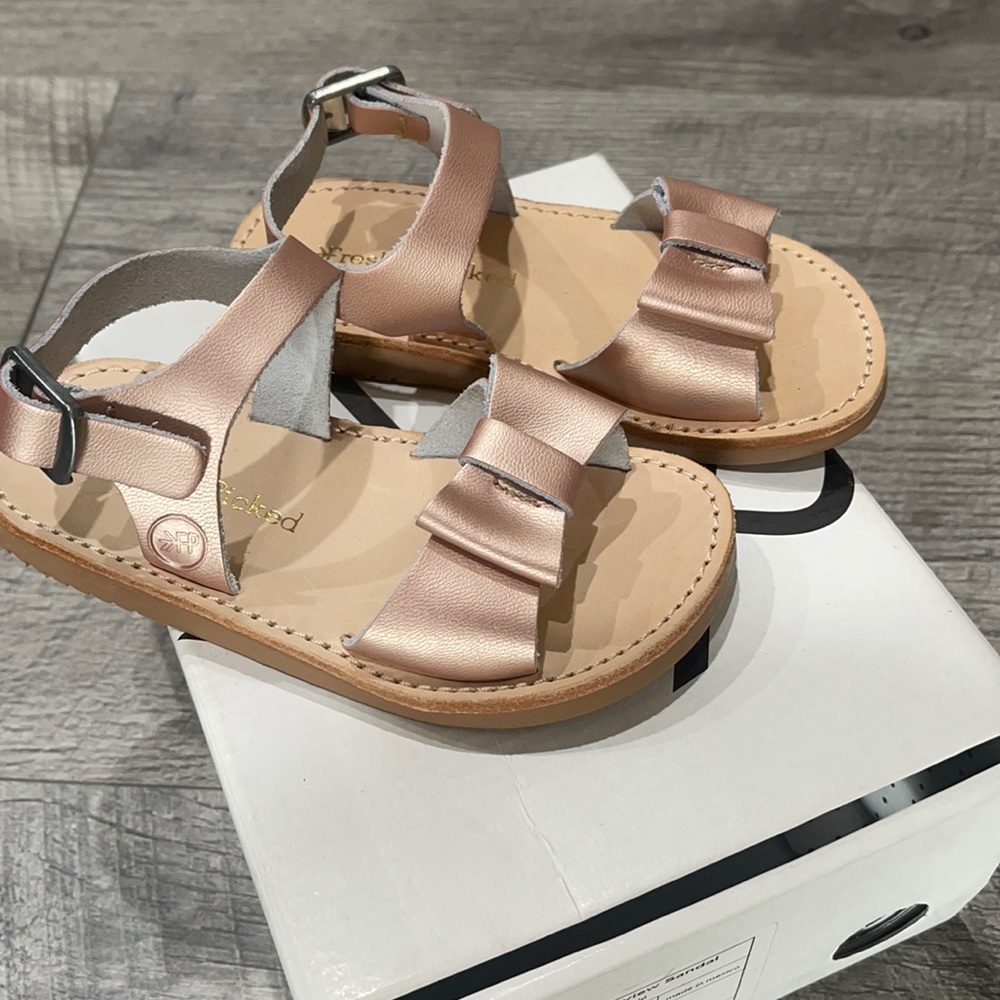 Freshly Picked Bayview Sandal - Rose Gold